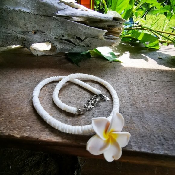 Puka Shell and Plumeria Flower Necklace - Picture 5 of 15
